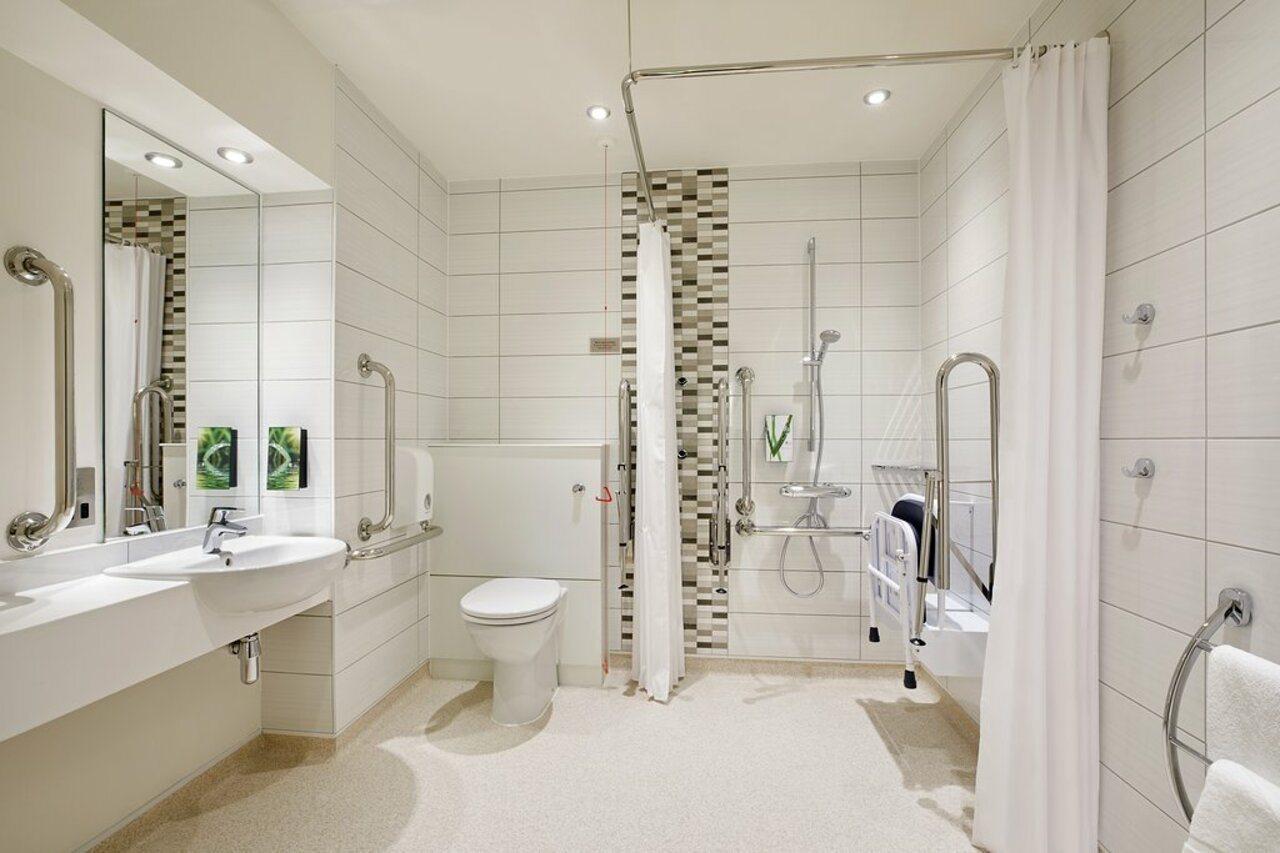 Premier Inn Абериствіт Екстер'єр фото